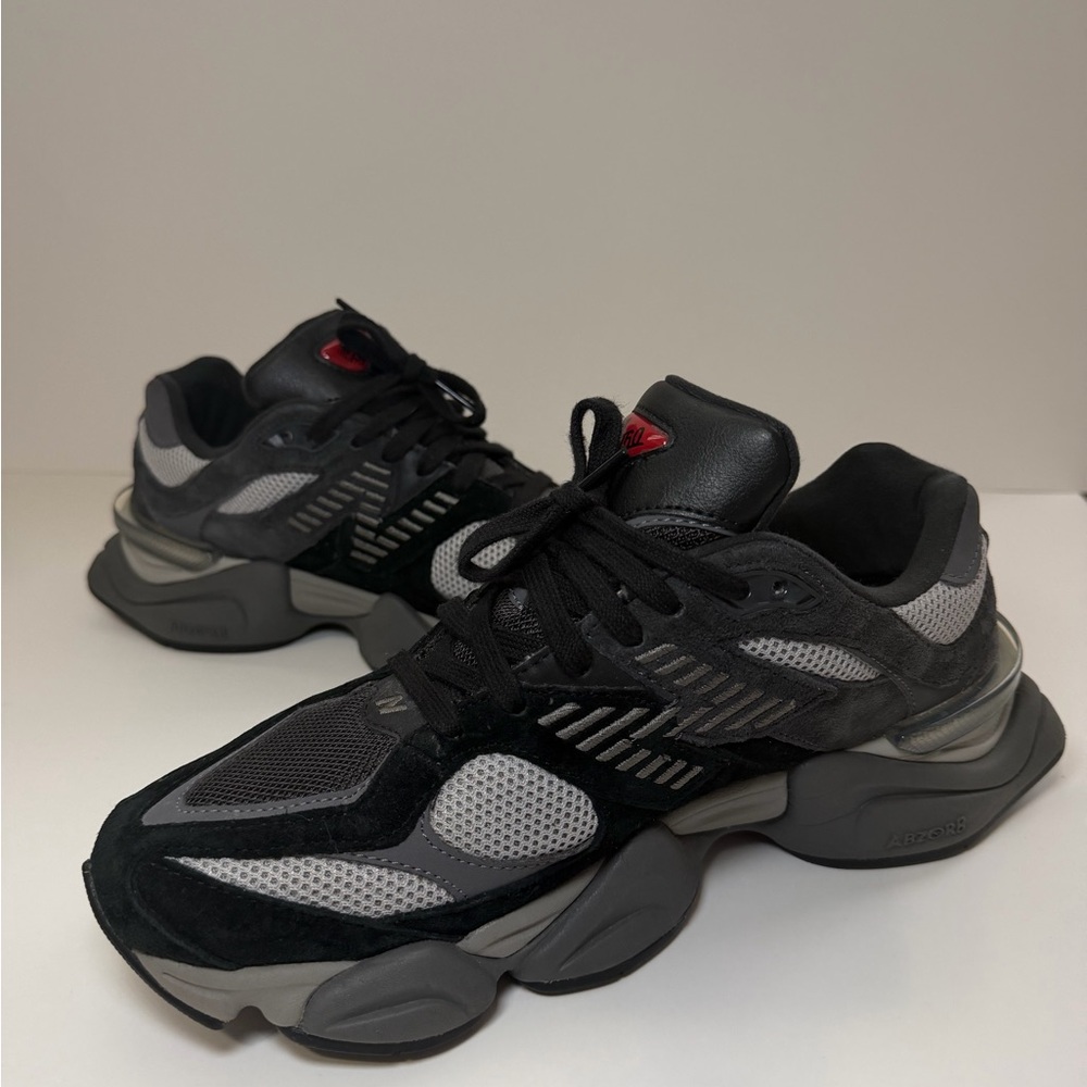 New balance 9060